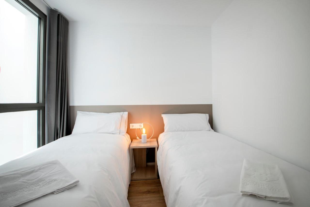 Nc Apartments Rambla 32 Figueres  Eksteriør bilde