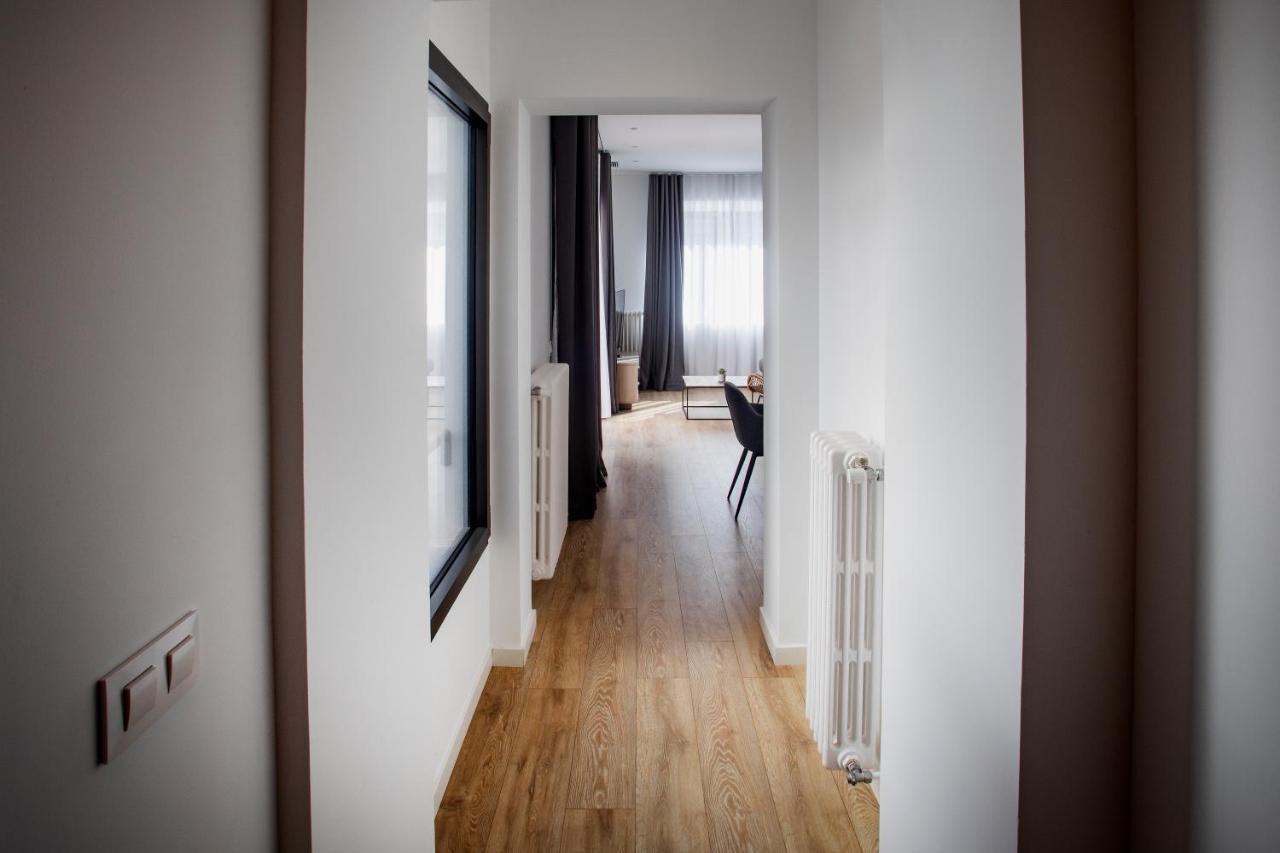 Nc Apartments Rambla 32 Figueres  Eksteriør bilde